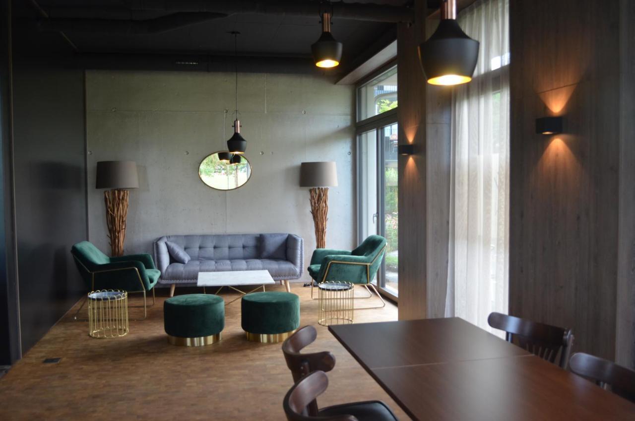 Wyna Motel Neudorf Экстерьер фото
